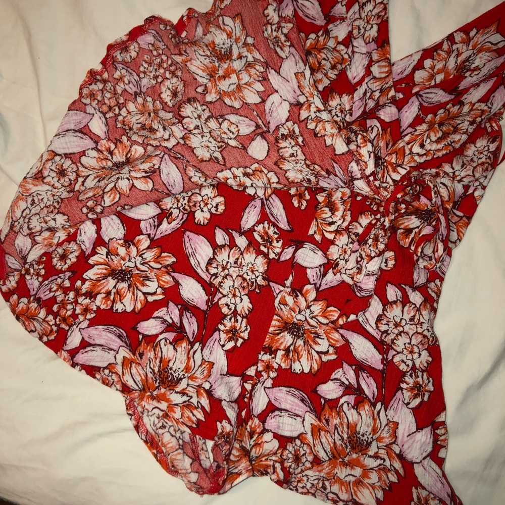 Romper - Picture 2 of 3